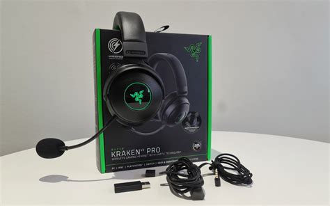 Использование встроенных звуковых настроек наушников Razer Kraken V3 Pro