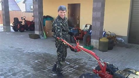 Подготовка поверхности перед настройкой электрического пилы