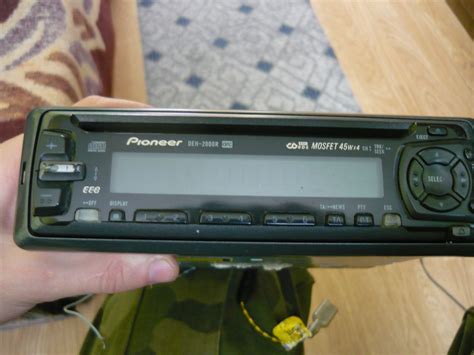 Почему стоит выбрать магнитолу Pioneer DEH 2000R