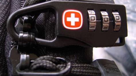 Проверьте совместимость кодового замка и рюкзака Swissgear