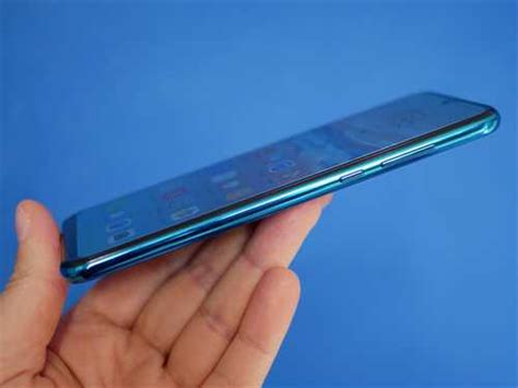 Шаг 1: Откройте приложение Часы на вашем смартфоне ZTE